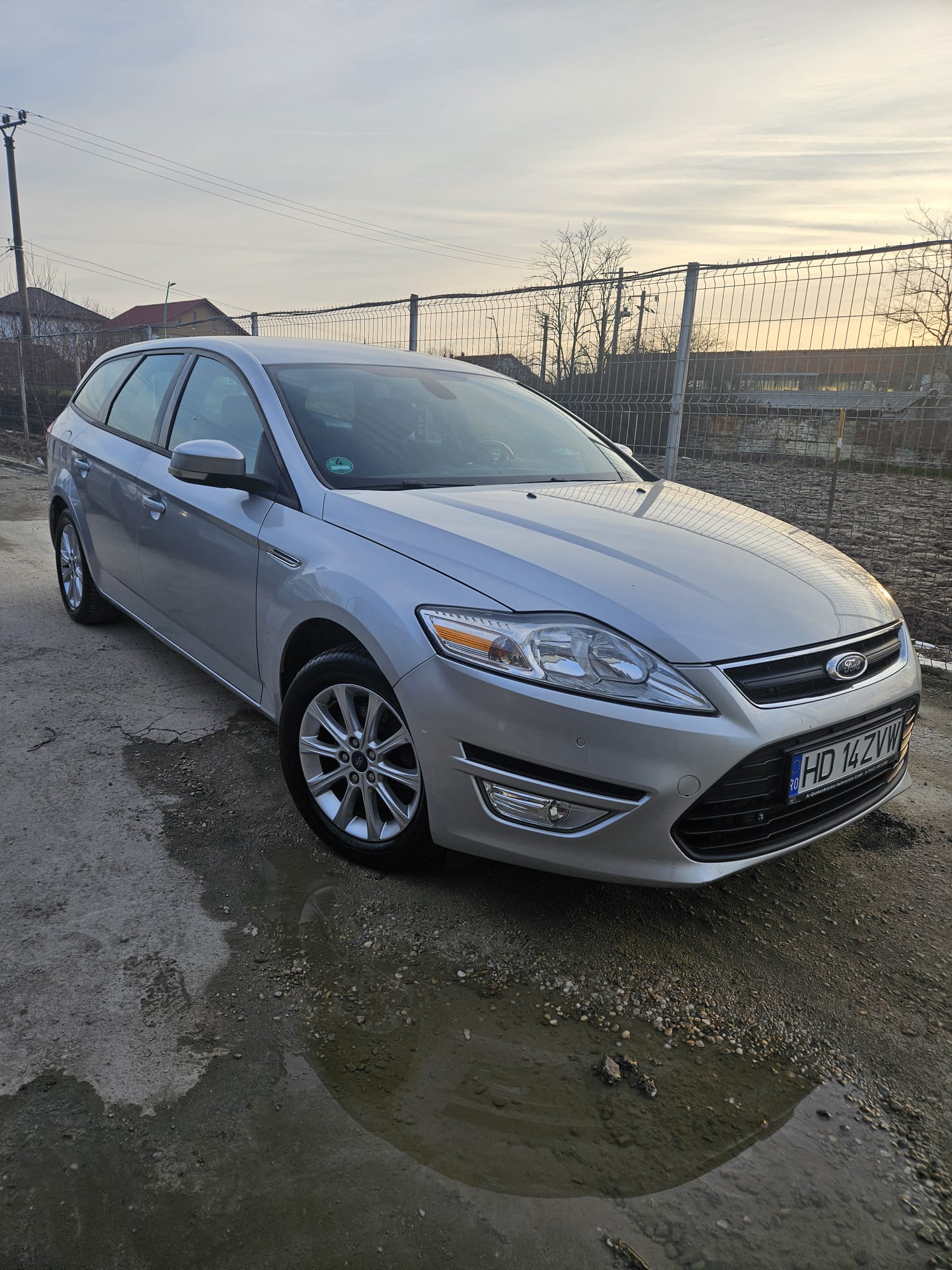 Ford Mondeo Break 2014 2.0 Diesel Automată second hand Glina Ilfov